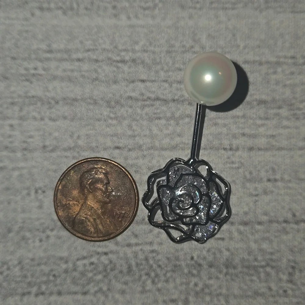 18K White Gold Plated Sterling Silver Shell Pearl & Swarovski Drop Earrings